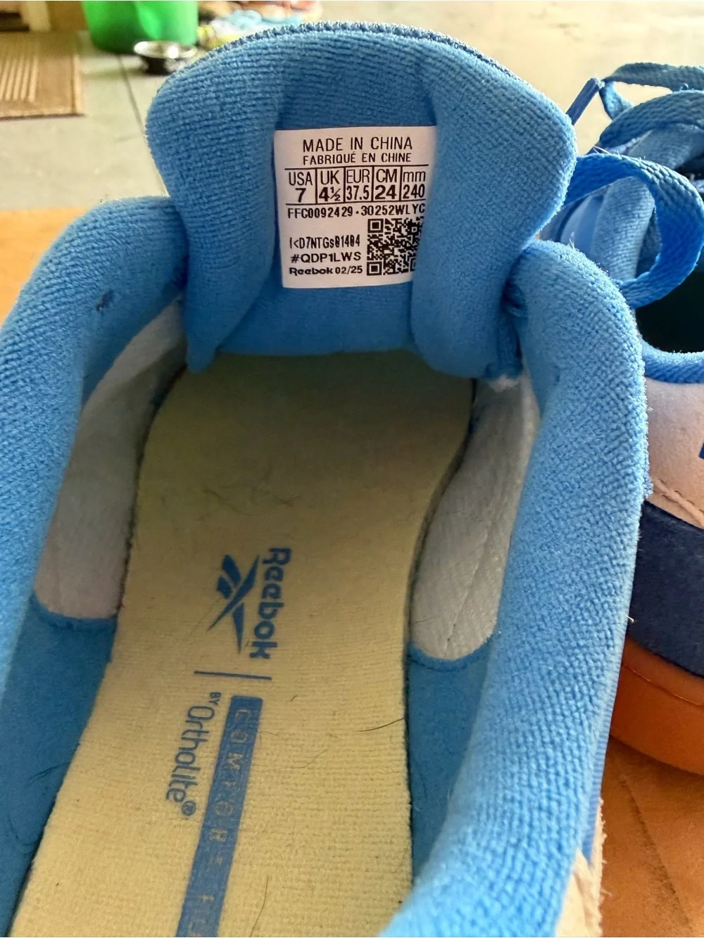 Reebok Blue & White Casual Sneakers